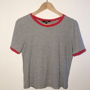 striped loose tee with red
